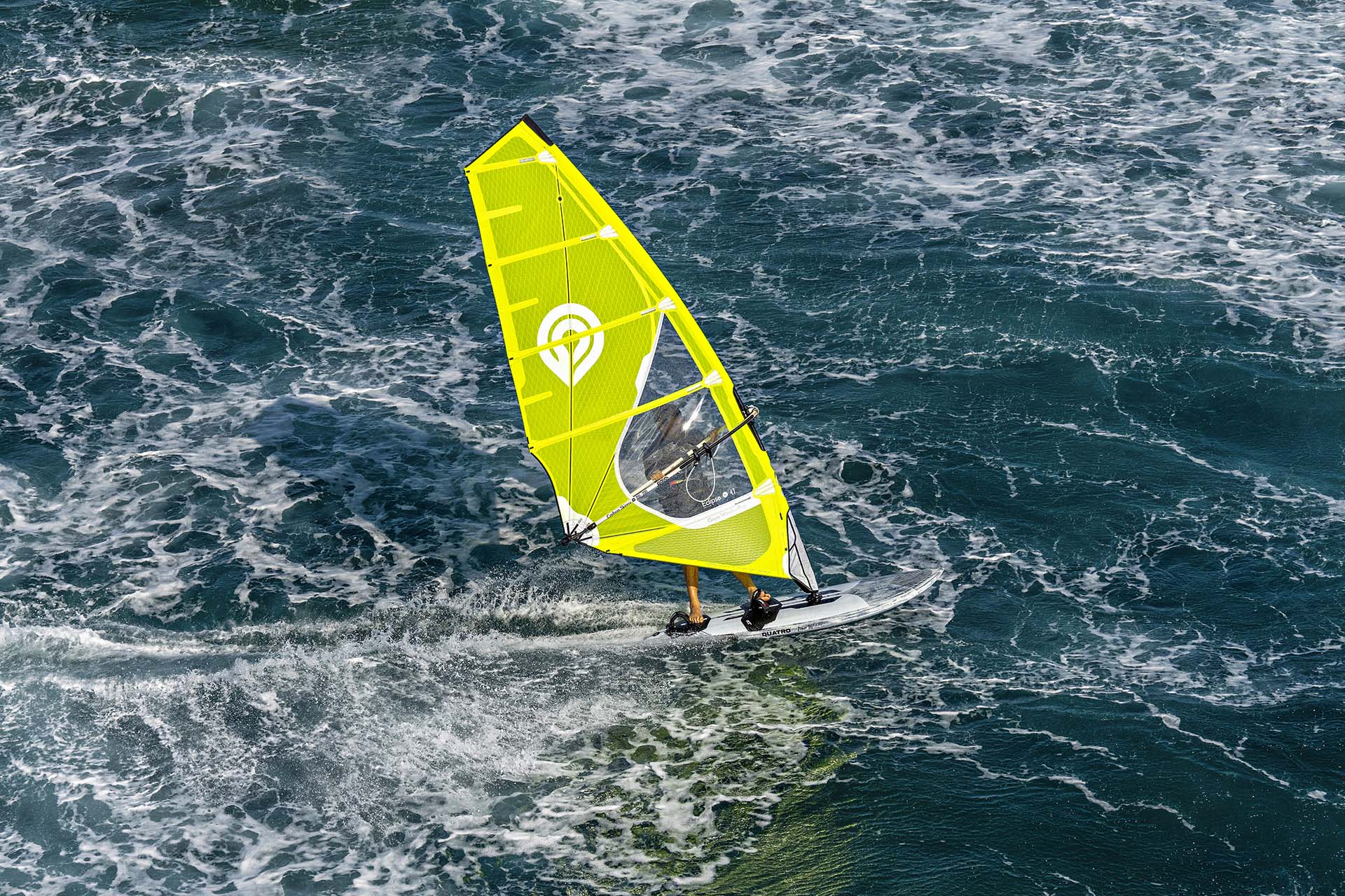 Quatro Power Free Wave Thruster 2023 Windsurf Board Quatro Power Free Wave Thruster 2023 Windsurf Board