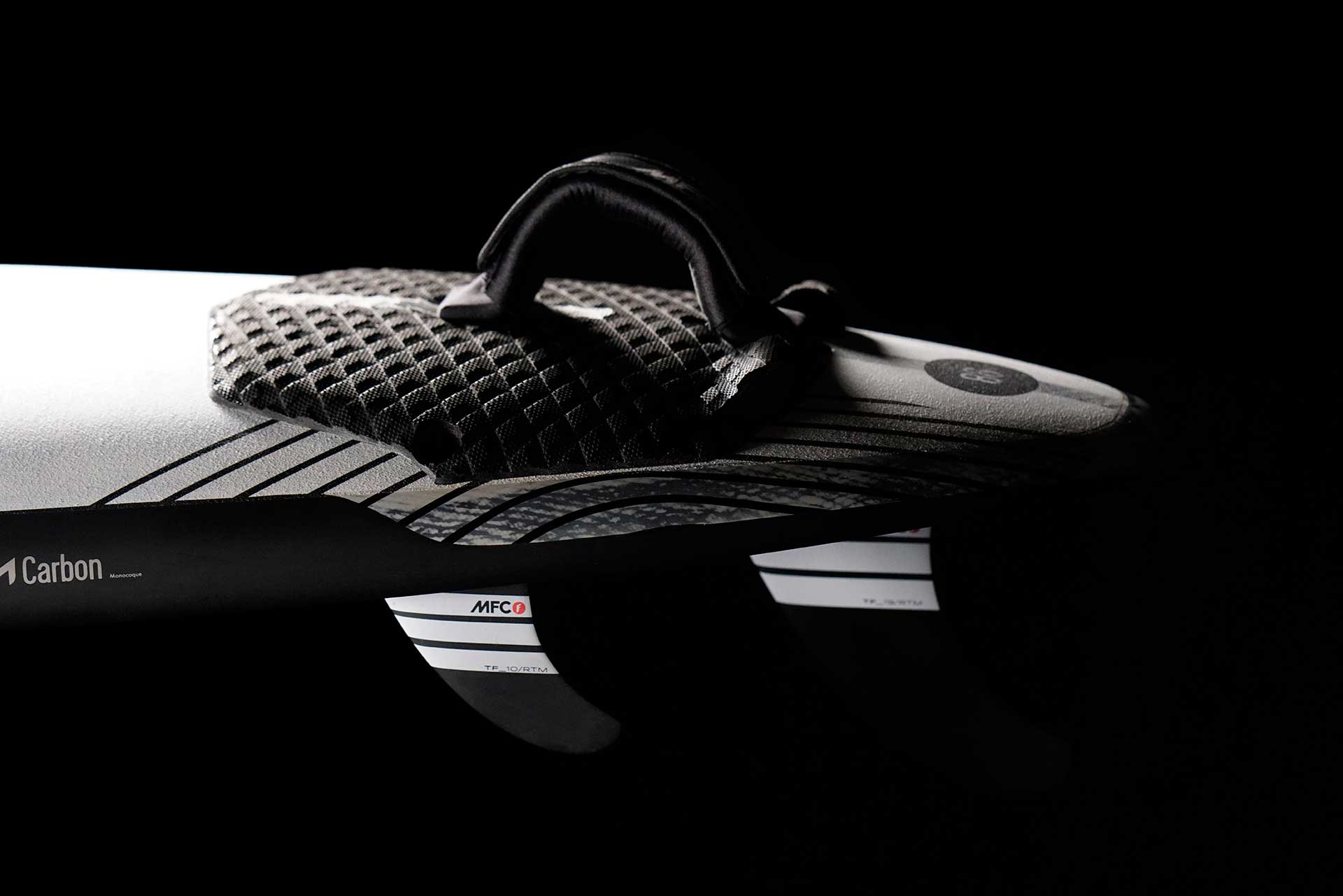 Quatro Power Free Wave Thruster 2023 Windsurf Board Quatro Power Free Wave Thruster 2023 Windsurf Board