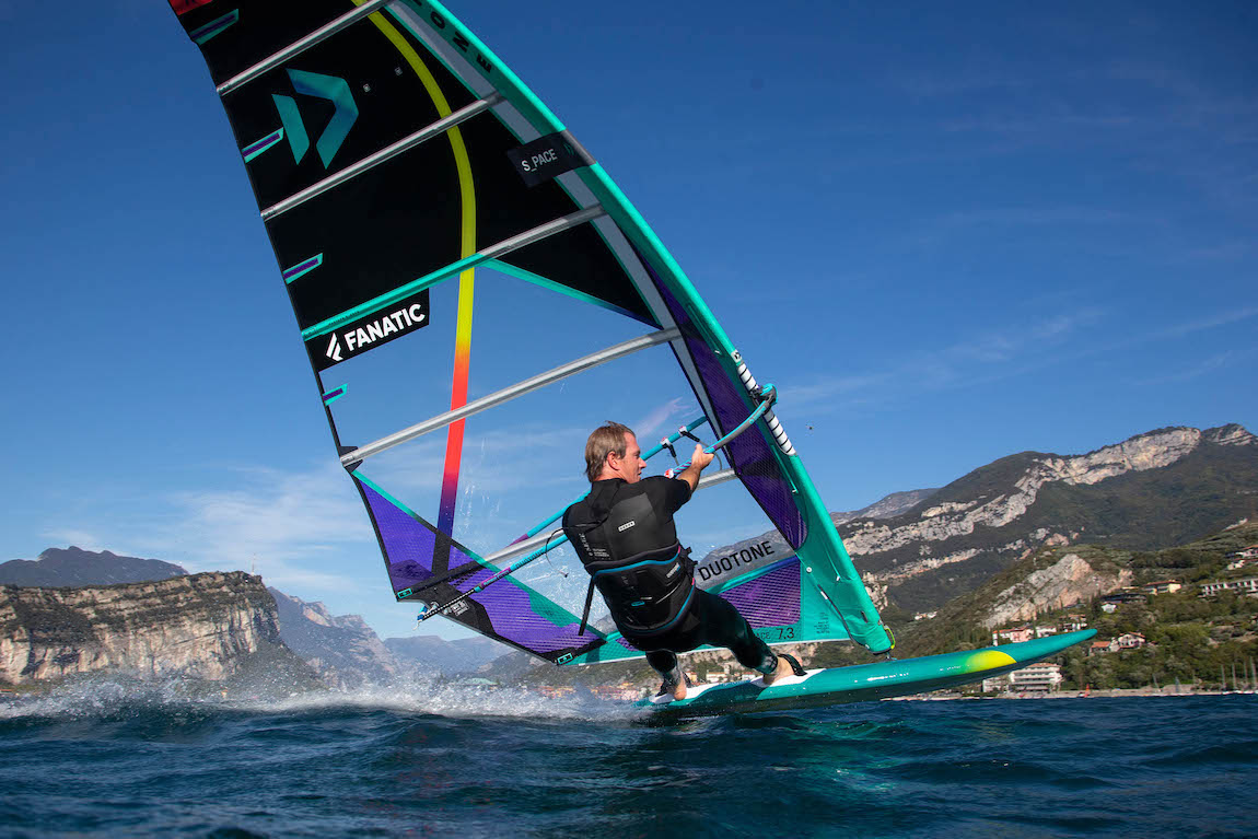 MarcoLang_BlastLTD22_SPace22_LakeGarda_by_JohnCarter_Fanatic_Duotone_4_D1_4632