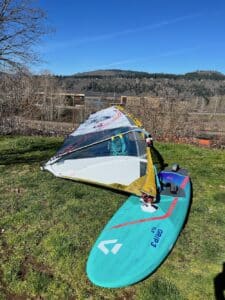 A Modern Gorge Quiver - How Less is More A Modern Gorge Quiver - How Less is More