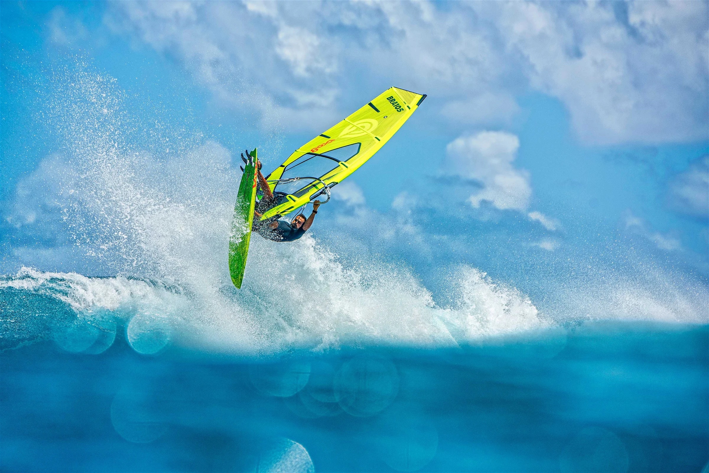 Goya Custom Quad 8 Pro Carbon Windsurf Board 2025 Goya Custom Quad 8 Pro Carbon Windsurf Board 2025