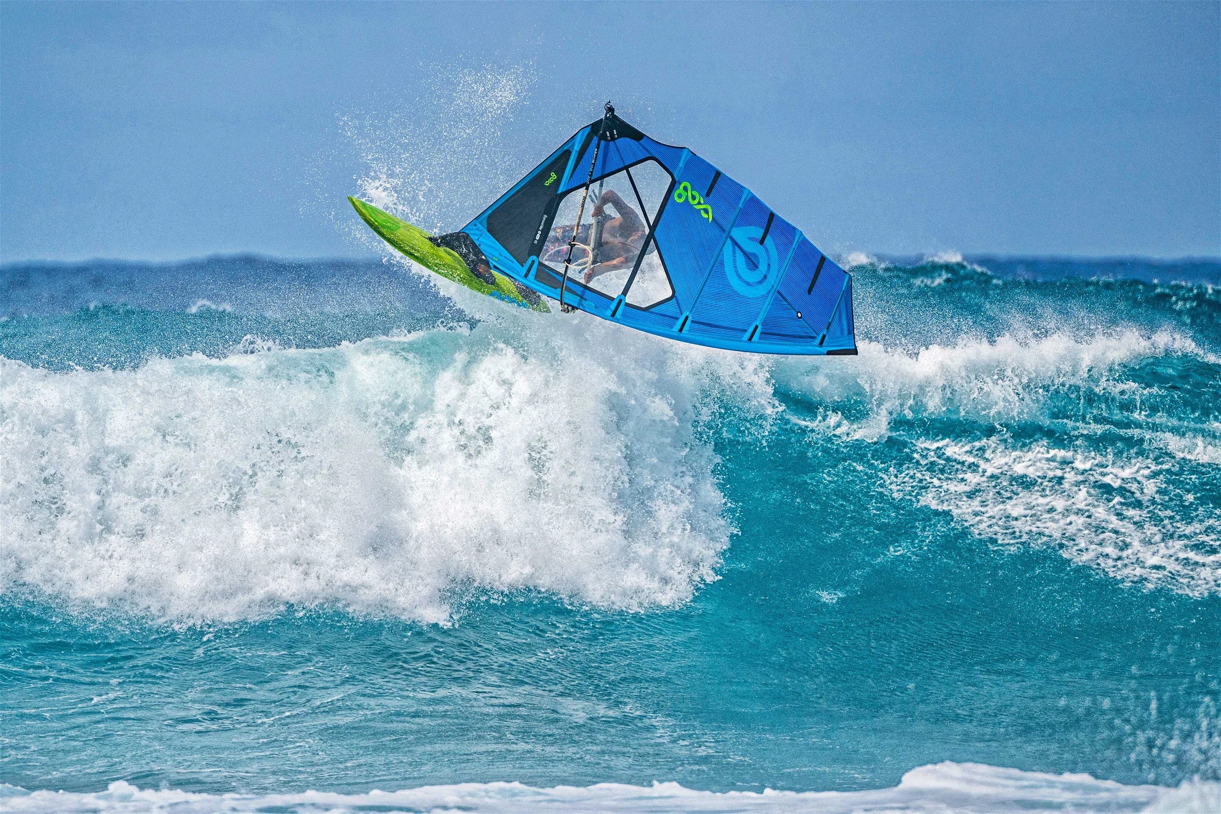 Goya Custom Thruster 4 Pro Carbon Windsurf Board 2025 Goya Custom Thruster 4 Pro Carbon Windsurf Board 2025