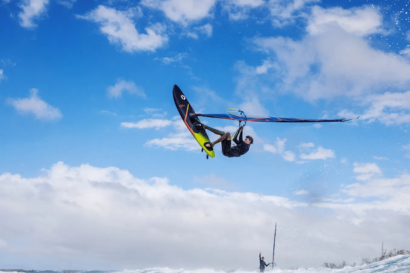 Duotone Ultra FreeWave SLS Windsurf Board 2025