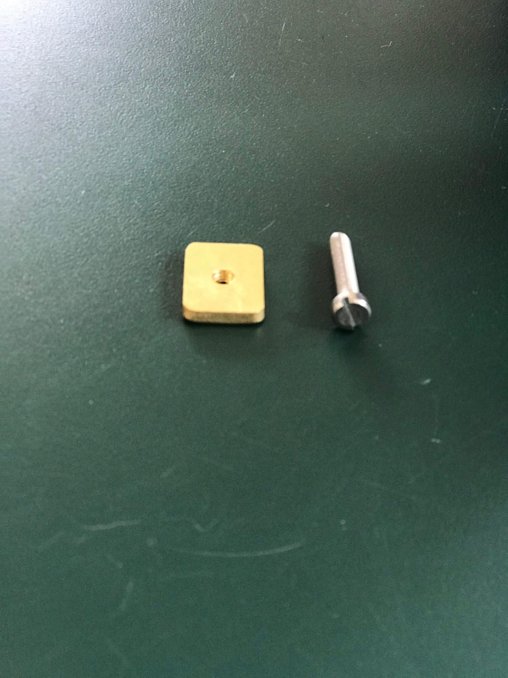 Chinook Fin Tab and Screw 20mm Chinook Fin Tab and Screw 20mm