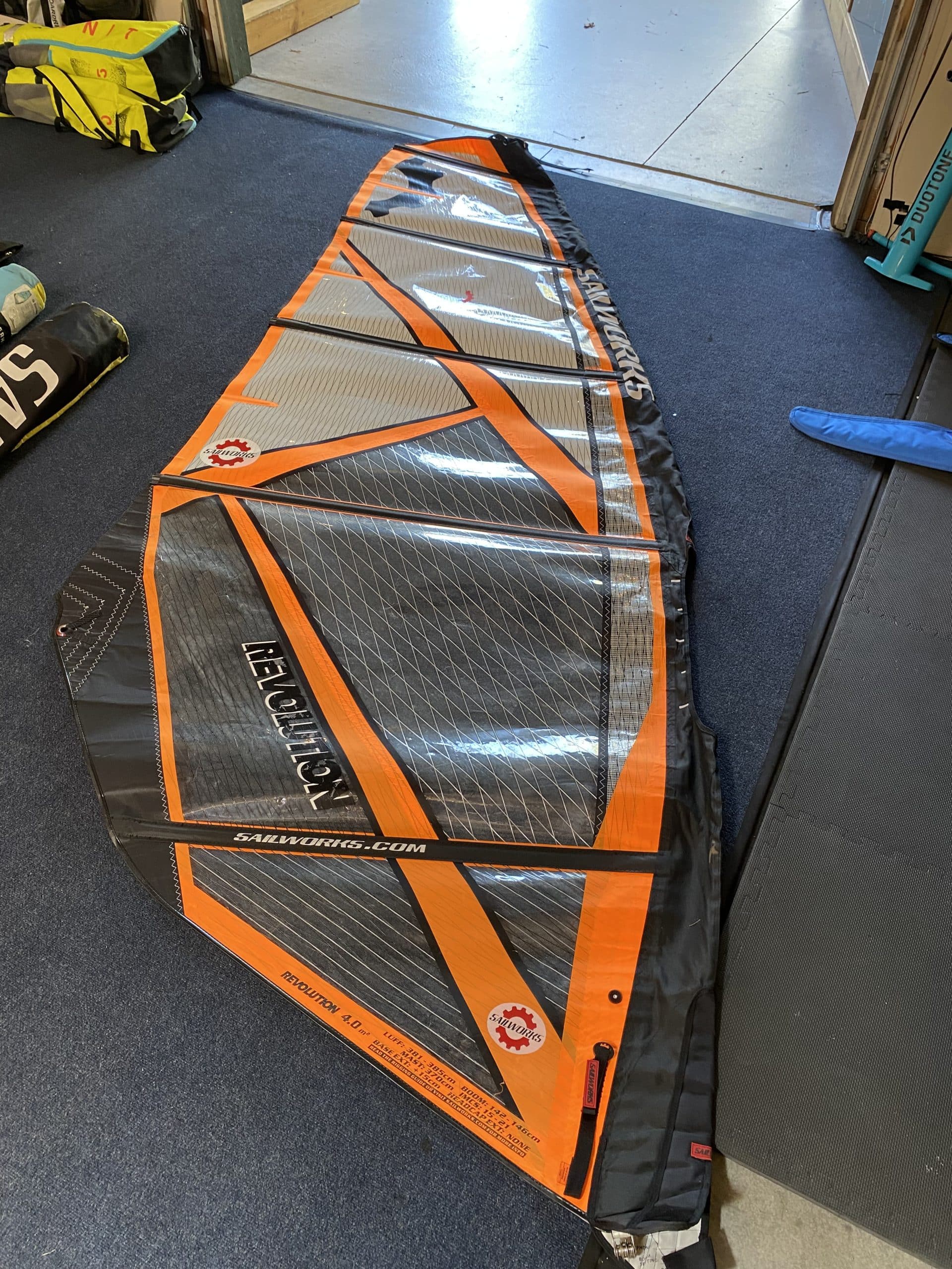 2021 Sailworks Revolution 4.0 USED Windsurfing Sail 2021 Sailworks Revolution 4.0 USED Windsurfing Sail