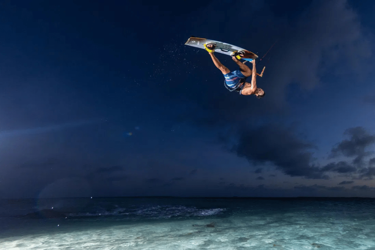 Duotone Select Concept Blue Twin Tip Kiteboard 2026 Duotone Select Concept Blue Twin Tip Kiteboard 2026