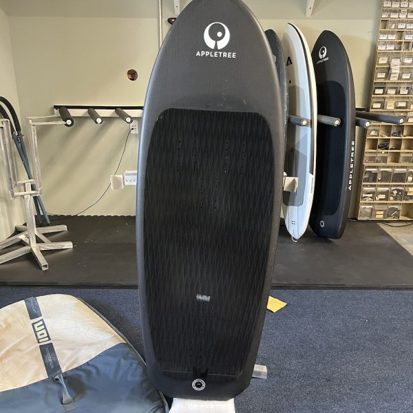 Appletree Appleslice V3 50L USED 2025 Foil Board with Board Bag