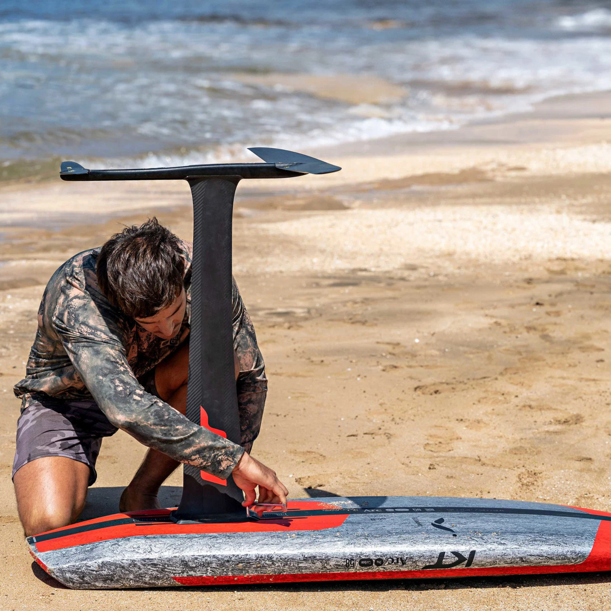 KT Arc Pro Carbon Foil Board 2026