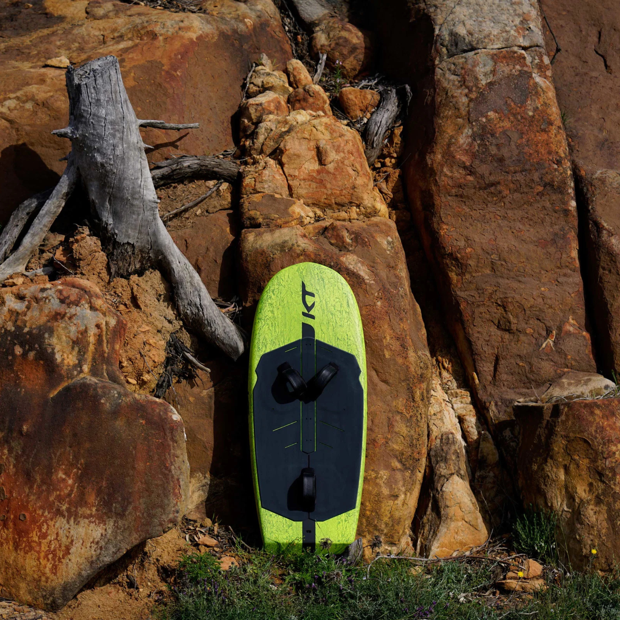 KT Vortex Pro Carbon Foil Board 2026