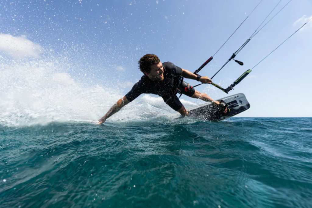 Naish Motion Twintip Kiteboard 2026