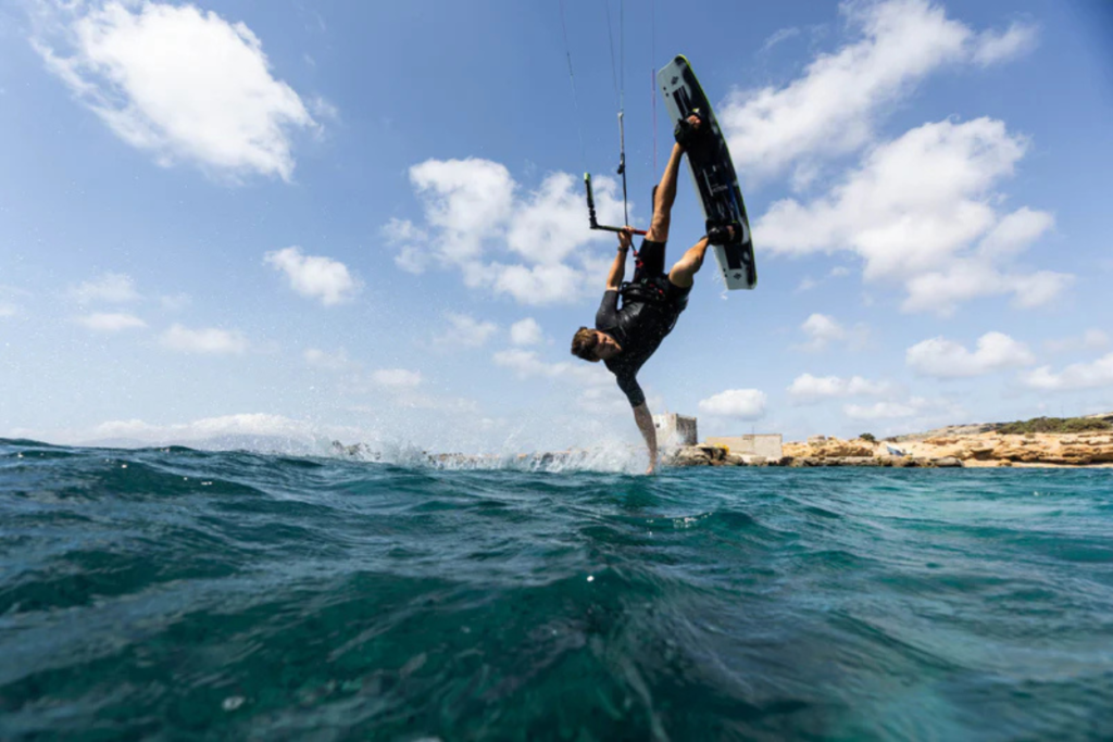 Naish Motion Twintip Kiteboard 2026