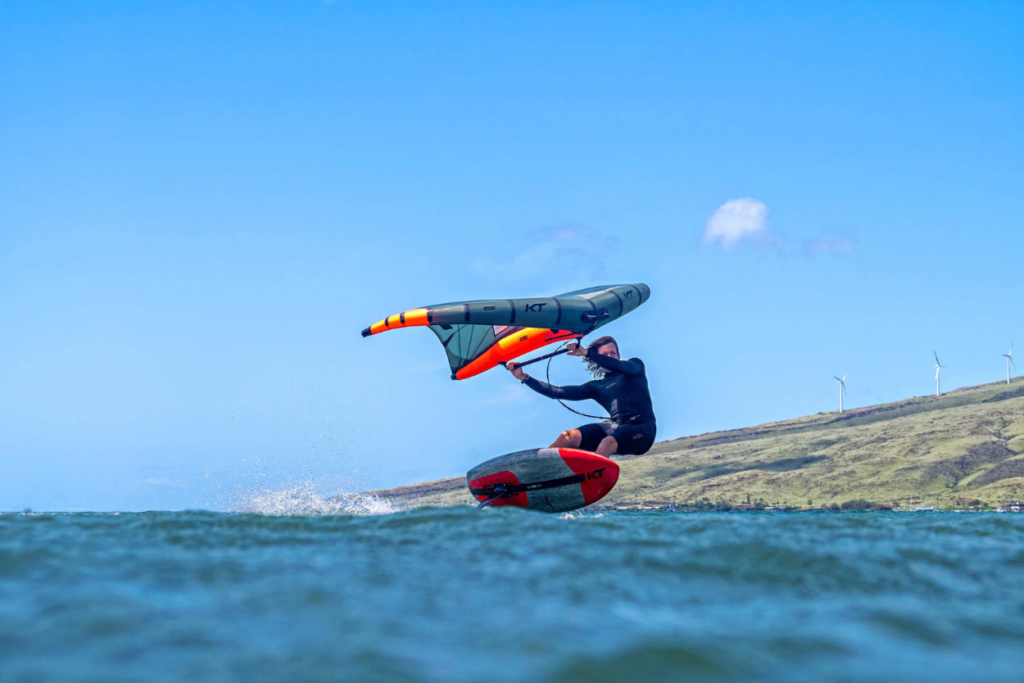 KT Apex Carbon Foil Mast 2026