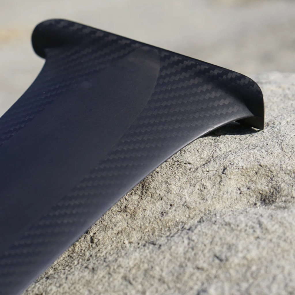 KT Apex Carbon Foil Mast 2026
