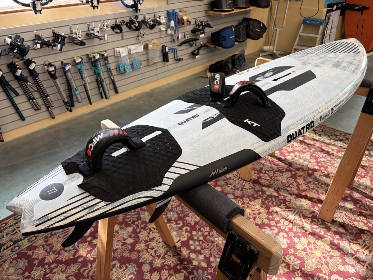 Quatro Pyramid 77 2023 USED Windsurf Board - Image 6
