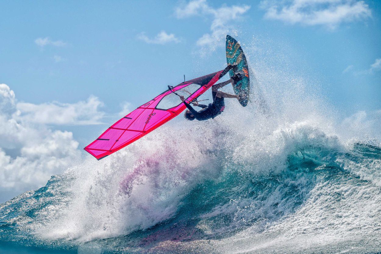 Goya Banzai Surf 2 Pro Carbon Windsurfing Sail 2026 Goya Banzai Surf 2 Pro Carbon Windsurfing Sail 2026