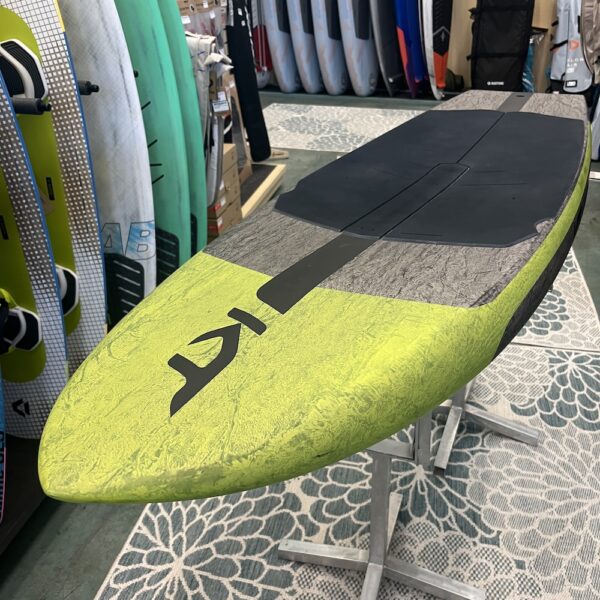 KT Arc Pro Carbon Strapless Foil Board 2026 88L USED