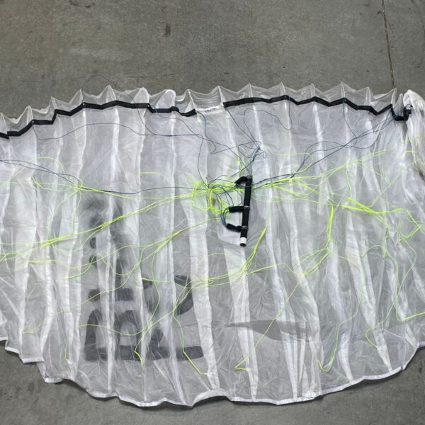 Used BRM Paia parawing 3.1m White laid out on the shop floor